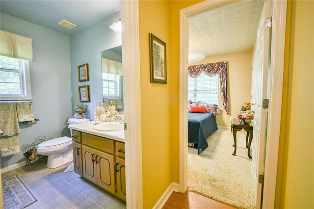 1371 Pickett Bridge Road, Covington, GA 30016
