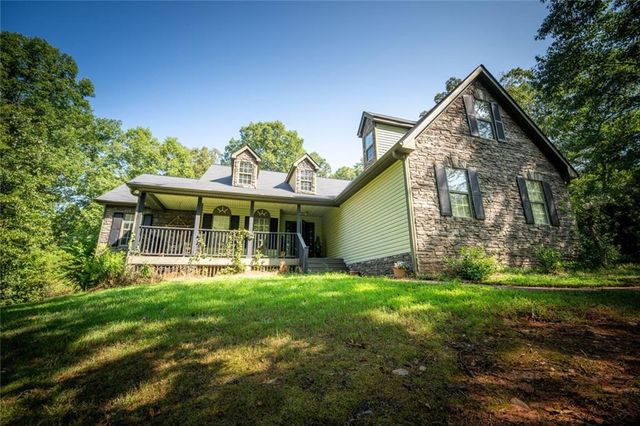 1371 Pickett Bridge Road, Covington, GA 30016