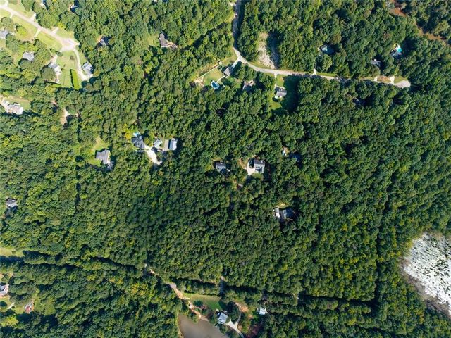 1371 Pickett Bridge Road, Covington, GA 30016