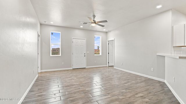 130 S Richmond Drive S, Vail, AZ 85641