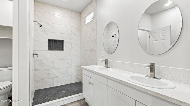 130 S Richmond Drive S, Vail, AZ 85641