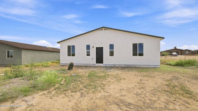 130 S Richmond Drive S, Vail, AZ 85641