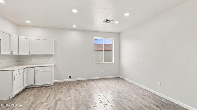 130 S Richmond Drive S, Vail, AZ 85641