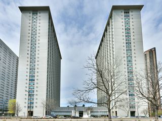 3600 N LAKE SHORE Drive 216, Chicago, IL 60613