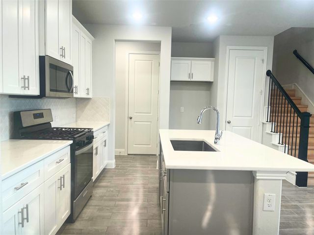 3132 Galveston Street, Plano, TX 75075