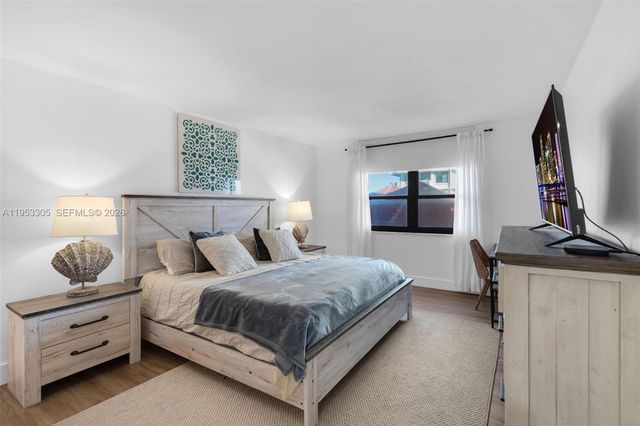 5480 N Ocean Dr B1B, Singer Island, FL 33404