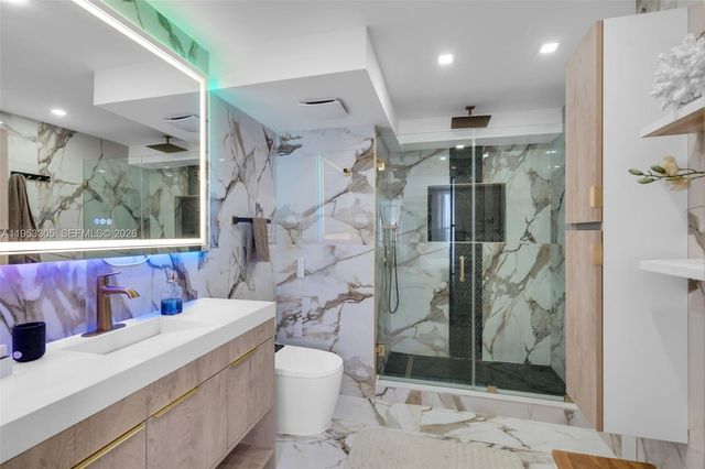 5480 N Ocean Dr B1B, Singer Island, FL 33404