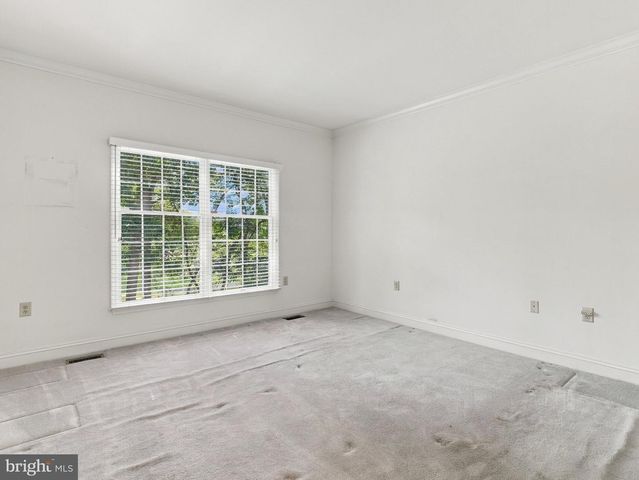 260 FERNBANK DR, Shepherdstown, WV 25443