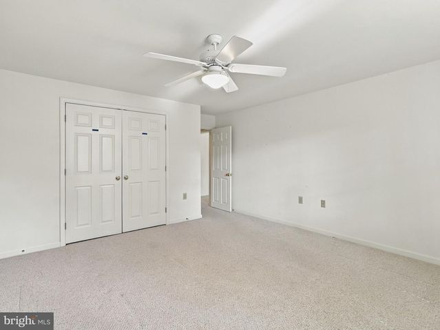 260 FERNBANK DR, Shepherdstown, WV 25443