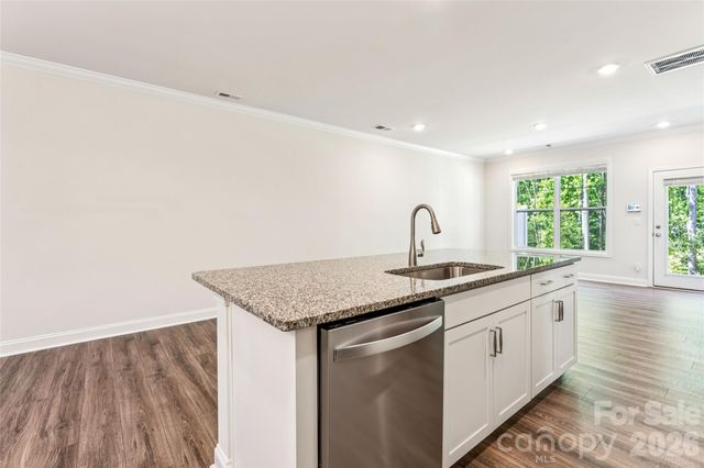 7870 Iron Road, Sherrills Ford, NC 28673