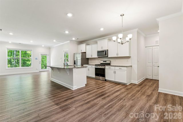 7870 Iron Road, Sherrills Ford, NC 28673