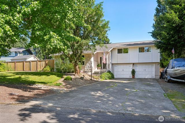 6221 81st Street E, Puyallup, WA 98371