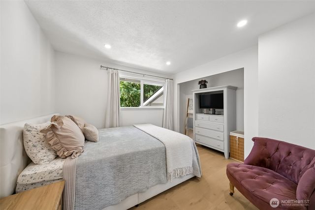 6221 81st Street E, Puyallup, WA 98371