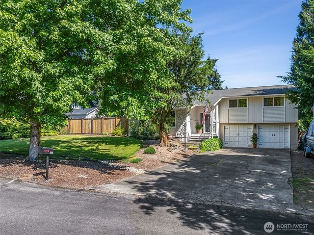 6221 81st Street E, Puyallup, WA 98371