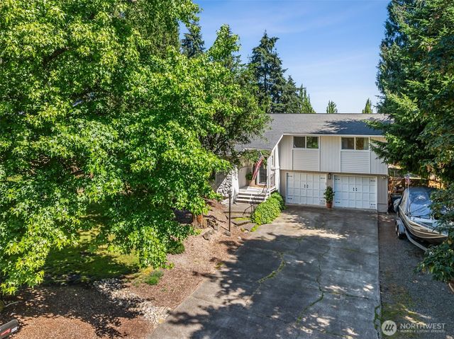 6221 81st Street E, Puyallup, WA 98371