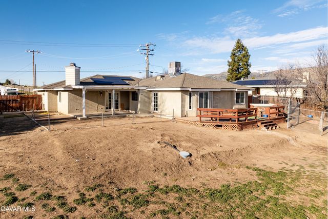 19432 Moon Drive, Tehachapi, CA 93561