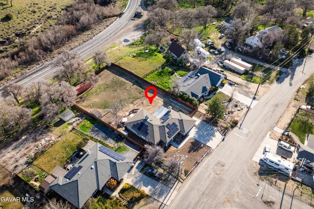 19432 Moon Drive, Tehachapi, CA 93561