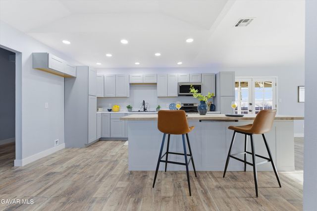 19432 Moon Drive, Tehachapi, CA 93561