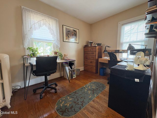 28 Eileen Street, Albany, NY 12203