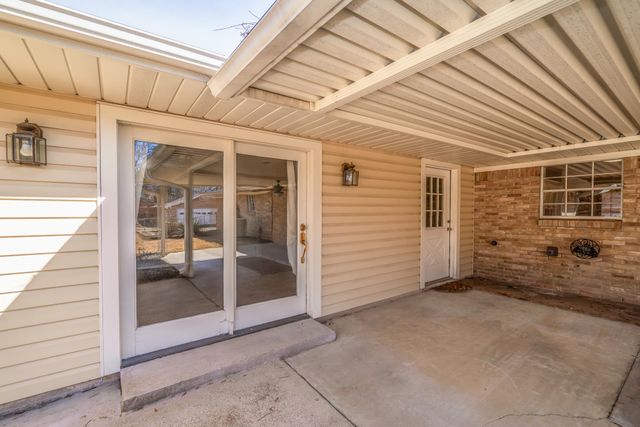 1805 Laney, Longview, TX 75605