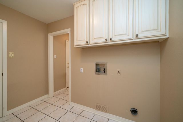 1805 Laney, Longview, TX 75605