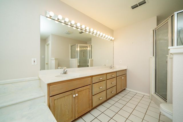 1805 Laney, Longview, TX 75605