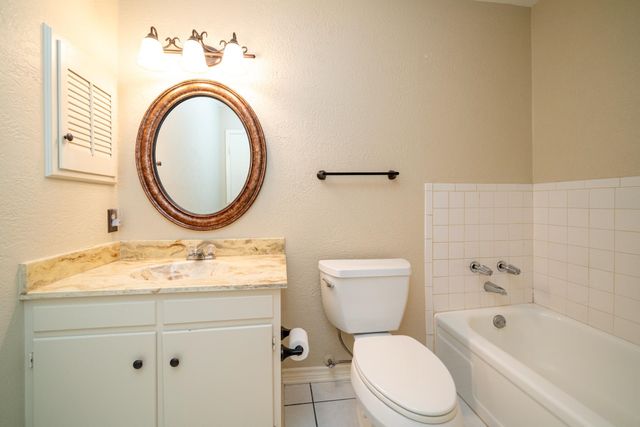 1805 Laney, Longview, TX 75605