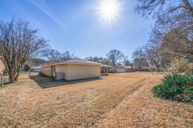 1805 Laney, Longview, TX 75605