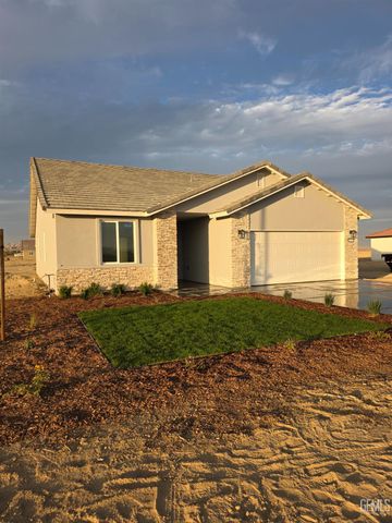 28102 Valley West Road, Taft, CA 93268