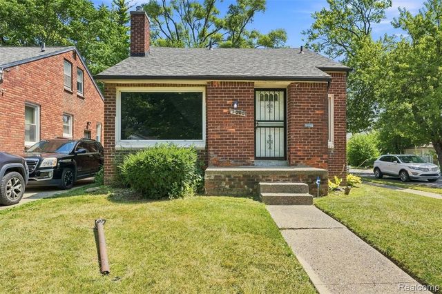 12000 Faust Avenue, Detroit, MI 48228