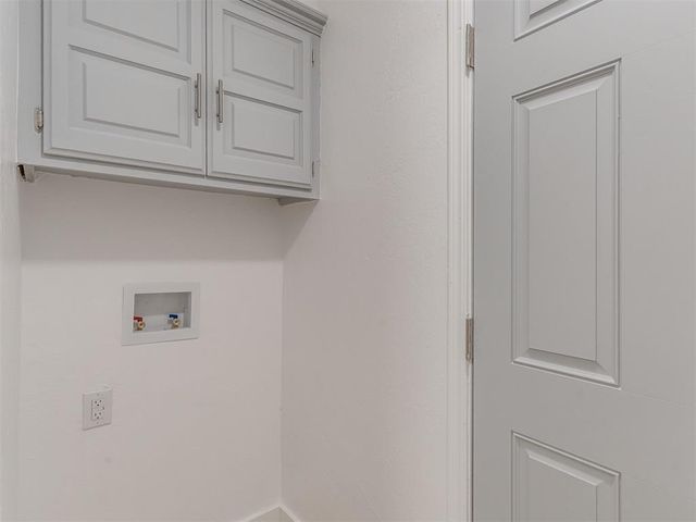 1305 Apollo Road, Edmond, OK 73003