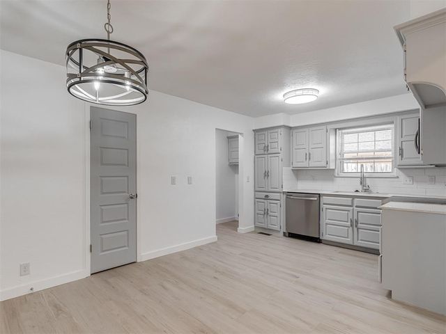 1305 Apollo Road, Edmond, OK 73003