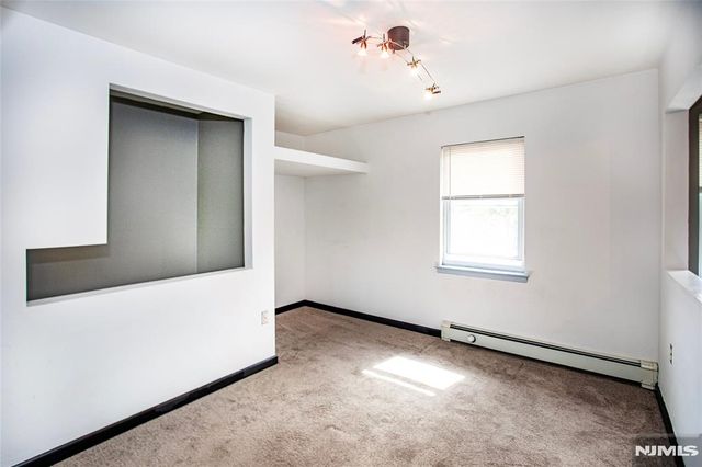 1130 Valley Road 2B, Wayne, NJ 07470