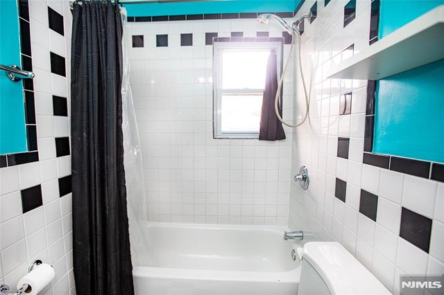 1130 Valley Road 2B, Wayne, NJ 07470