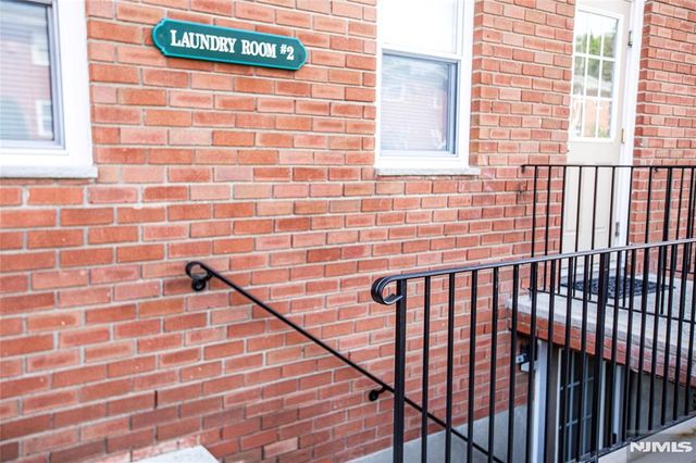 1130 Valley Road 2B, Wayne, NJ 07470