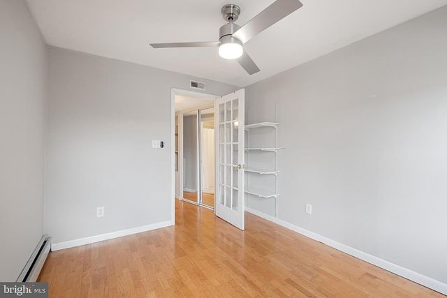 130 E RANDALL ST, Baltimore, MD 21230