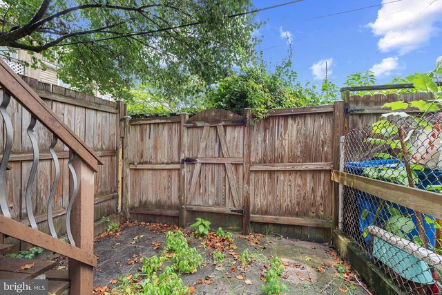 130 E RANDALL ST, Baltimore, MD 21230