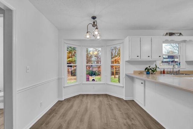 2440 Laurel Hill Ct, Murfreesboro, TN 37129