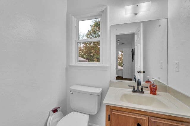 2440 Laurel Hill Ct, Murfreesboro, TN 37129