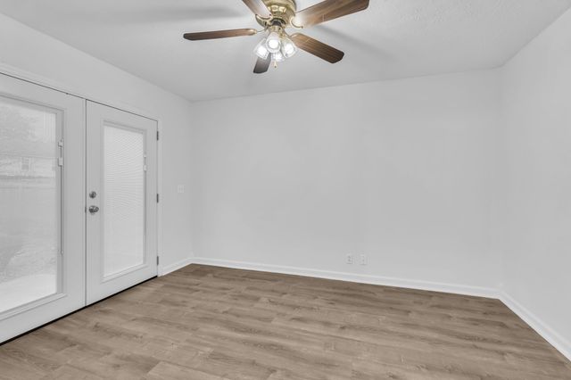 2440 Laurel Hill Ct, Murfreesboro, TN 37129