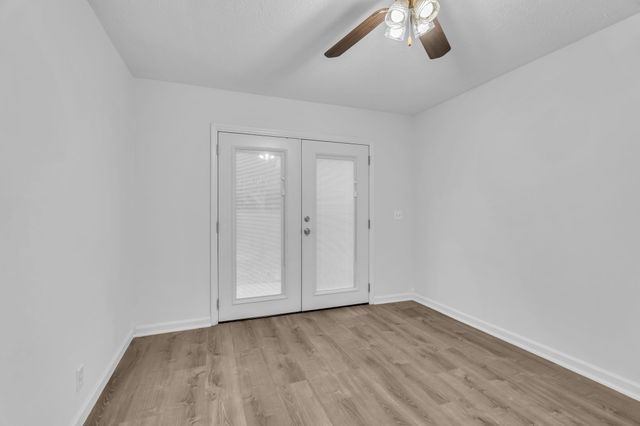 2440 Laurel Hill Ct, Murfreesboro, TN 37129