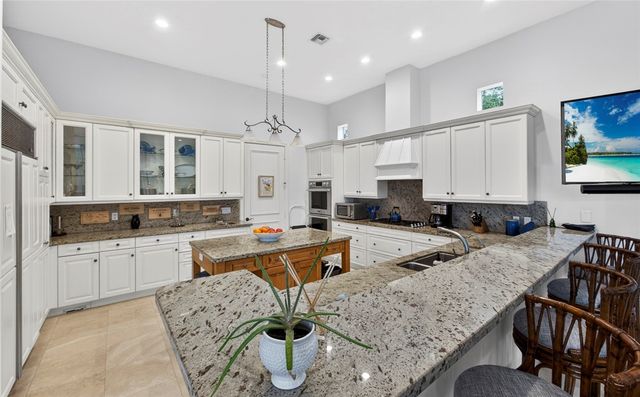 1301 Cape Pointe Circle, Vero Beach, FL 32963