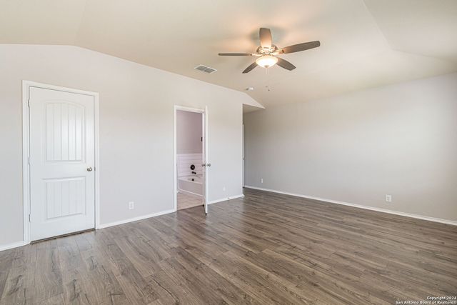 9827 SELESTAT PT, Schertz, TX 78154