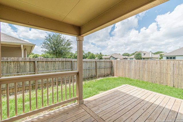 9827 SELESTAT PT, Schertz, TX 78154