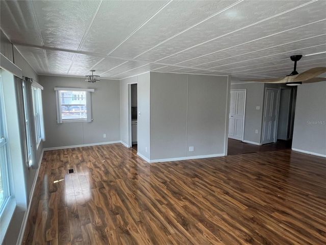 633 COMO DRIVE, Venice, FL 34285