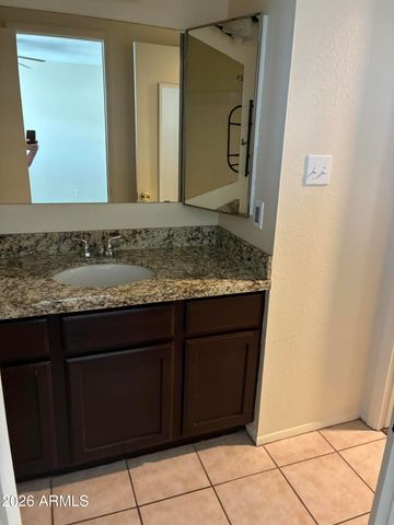 6618 S PALM Drive, Tempe, AZ 85283
