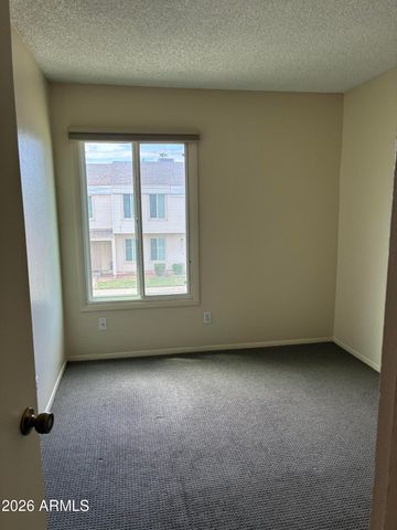 6618 S PALM Drive, Tempe, AZ 85283