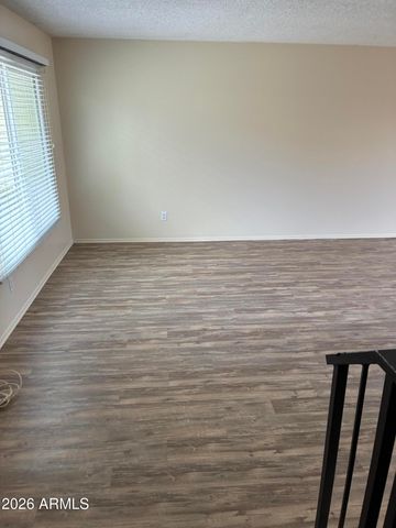 6618 S PALM Drive, Tempe, AZ 85283