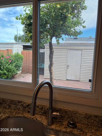 6618 S PALM Drive, Tempe, AZ 85283