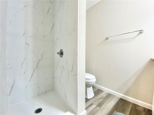 2110 Blue Meadow B, Austin, TX 78744